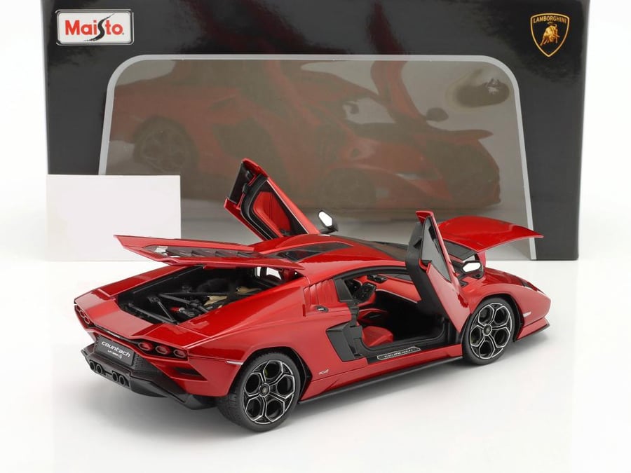 Lamborghini Countach LPI 800-4 Red 1:18 Maisto 31459R