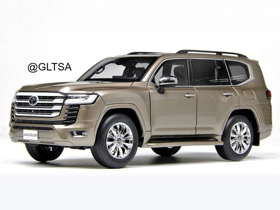 Toyota Land Cruiser LC300 ZX Gold 1:18 LCD Models LCD18013-ZX-GO