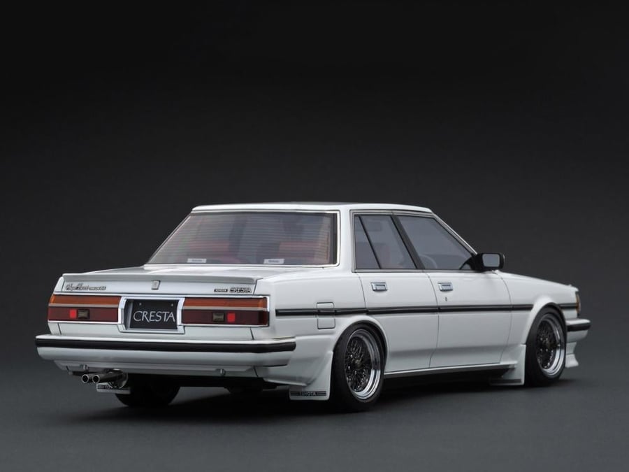 Toyota Cressida Cresta Super Lucent TWINCAM24 (GX71) White 1:18 Ignition Model IG3829