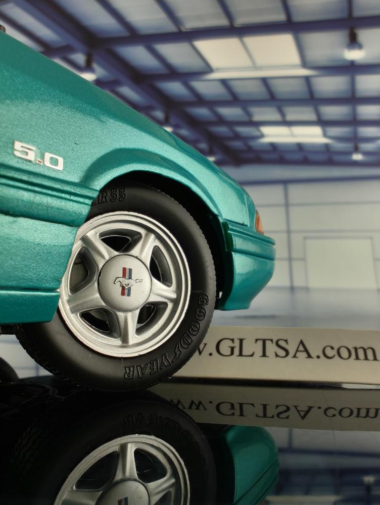 RARE Ford Mustang LX 5.0 1993 Calypso Green with Black Interior 1:18 ACME Exclusive 19004 LIMITED 630 PCS