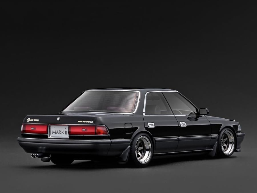 Toyota Mark II 2.5 Grande Limited (JZX81) Black / Gun Metallic 1:18 Ignition Model IG3859