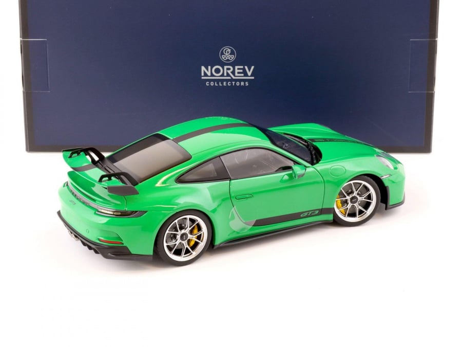 PRE-OWNED Porsche 911 (992) GT3 Green 1:18 Norev 187301 LIMITED 300 PCS