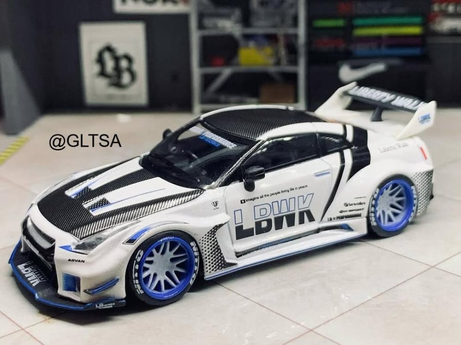 Nissan 35GT-RR LB-Silhouette Works GT White Black 1:64 MyModelCollect LIMITED 999 PCS