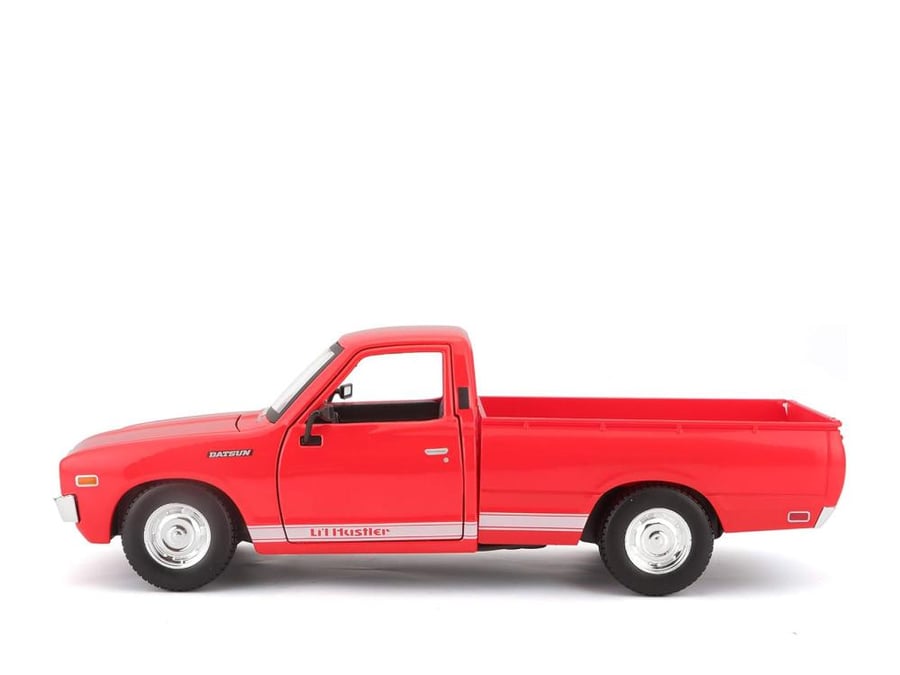 Datsun 620 Pick-Up 1973 Red 1:24 Maisto 31522