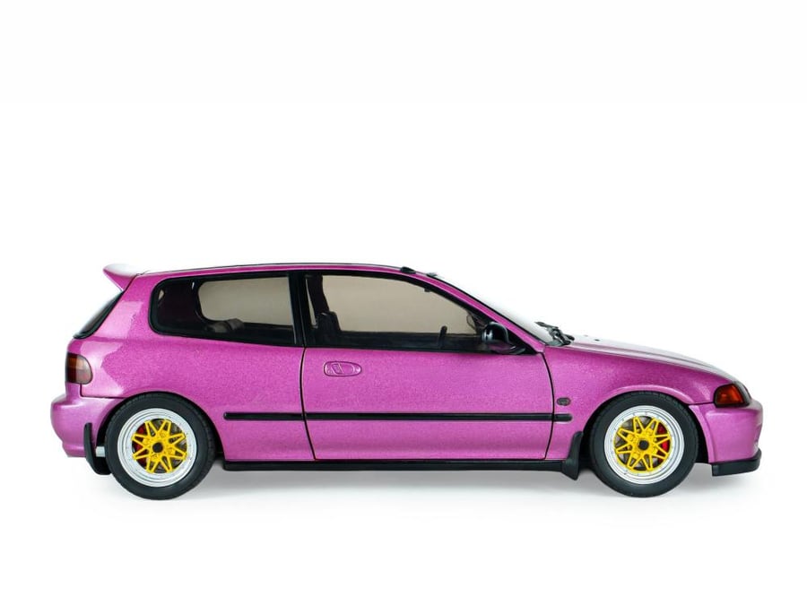 PRE-ORDER (4 Weeks) Honda Civic (EG6) "Solido Works" Edition 1991 Pink Metallic 1:18 Solido S1810409