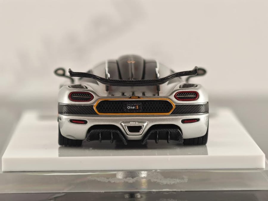 Koenigsegg One:1 Silver 1:64 CoolArtCollection CAC-ONE 1-6401