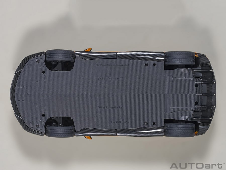 McLaren 600LT Myan Orange 1:18 AUTOart 76084