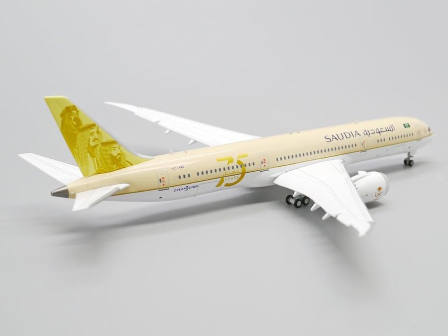 Saudi Arabian Airlines Boeing 787-9 75th Years Livery Flaps Down HZ-ARE 1:400 JC Wings LH4274A