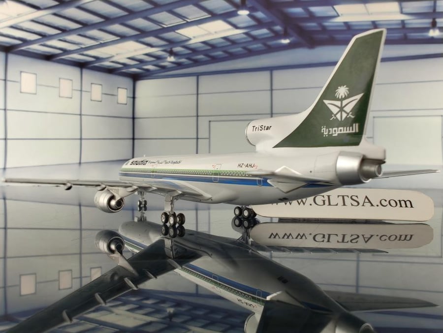 Saudi Arabian Airlines Lockheed L1011-200 Tri-Star HZ-AHJ 1:400 NG Models 32012