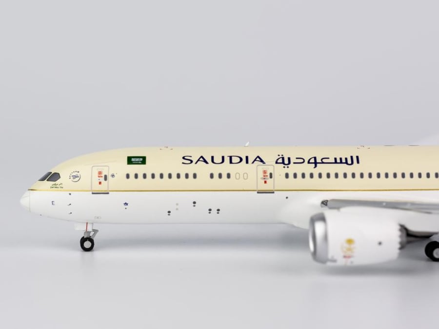 Saudi Arabian Airlines Boeing 787-9 75th Anniversary HZ-ARE 1:400 NG Models 55077