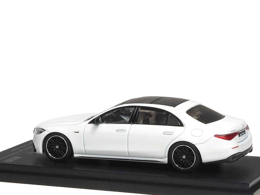 Mercedes-AMG S63 E Performance Opalith White Bright 1:64 Almost Real 620103001