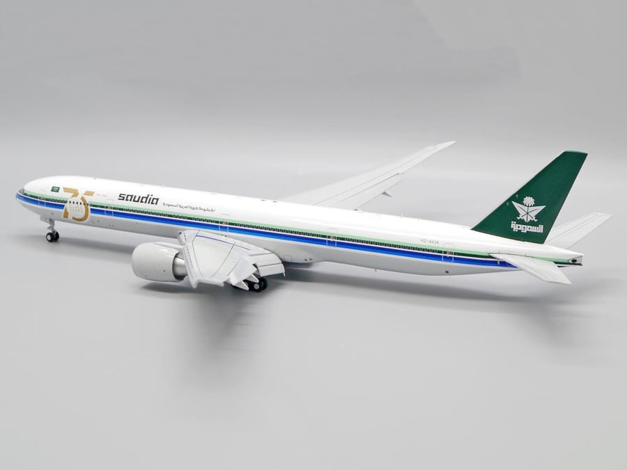 Saudi Arabian Airlines Boeing 777-300(ER) Retro Flaps Down HZ-AK28 1:200 JC Wings LH2336A