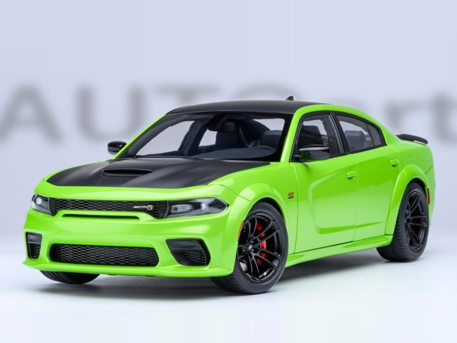 Dodge Charger SRT Scat Pack Widebody Sublime 1:18 AUTOart 71758