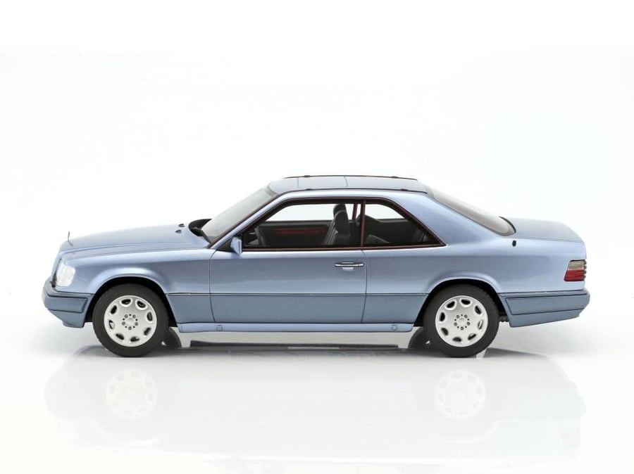 Mercedes-Benz E320 (C124) Coupe 1986 Pearl Blue 1:18 OTTOmobile OT682 LIMITED 2000 PCS