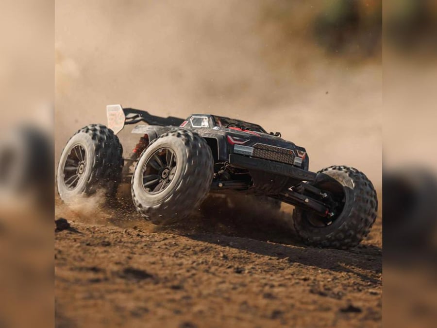 Arrma Kraton 6S EXB RTR 1/8 4WD Brushless Monster Truck (Black) w/DX3 2.4GHz Radio, Smart ESC & AVC for RC ARA8708T1 WITHOUT Battery/Charge