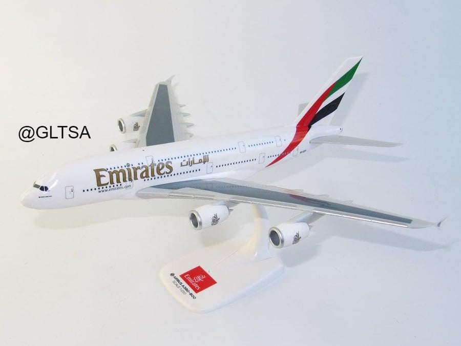 Emirates Airbus A380-800 1:250 Diecast Aircraft Model