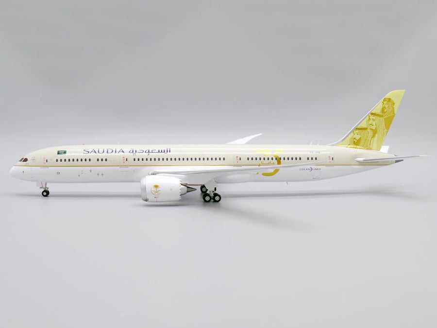 Saudi Arabian Airlines Boeing 787-9 75th Years Livery HZ-ARE 1:200 JC Wings LH2337