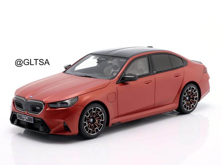 BMW M5 (G90) Pebble Beach Orange Metallic 1:18 GT Spirit GT966 LIMITED 1500 PCS