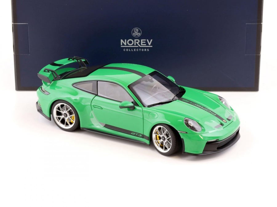 PRE-OWNED Porsche 911 (992) GT3 Green 1:18 Norev 187301 LIMITED 300 PCS