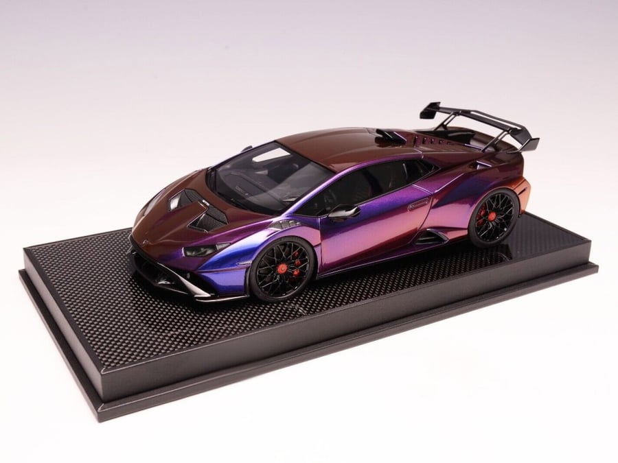 Lamborghini Huracan STO Chameleon Holographic with Black Wheels 1:18 Ivy IV1804CML1 LIMITED 25 PCS