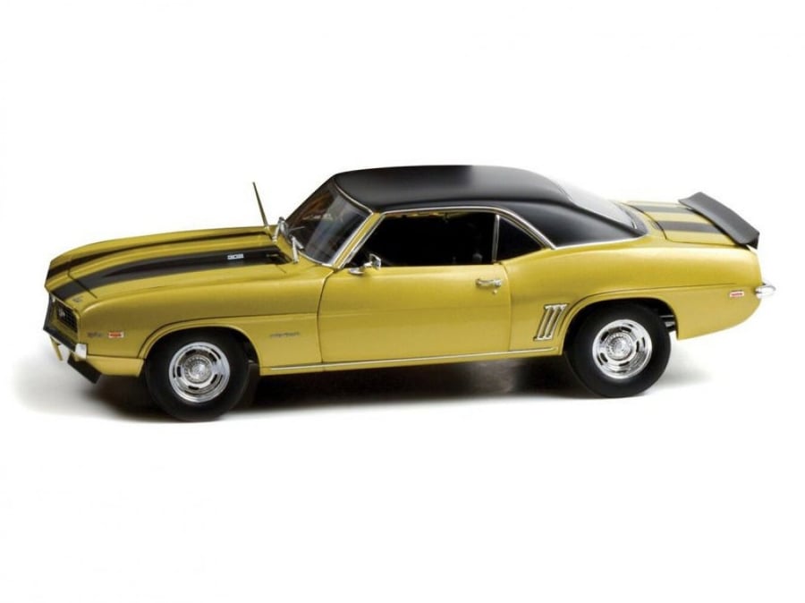 Chevrolet Camaro Z/28 (Pawn Stars TV Series) 1969 Gold / Black 1:18 Highway 61 HWY-18032