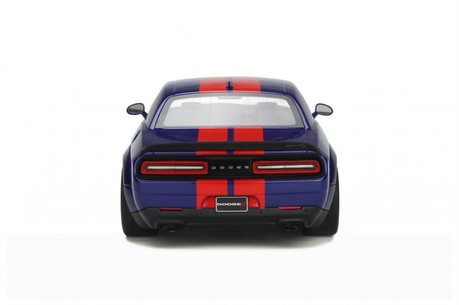 RARE PRE-OWNED DODGE CHALLENGER SUPER 2021 INDIGO BLUE 1:18 GT Spirit GT362 LIMITED