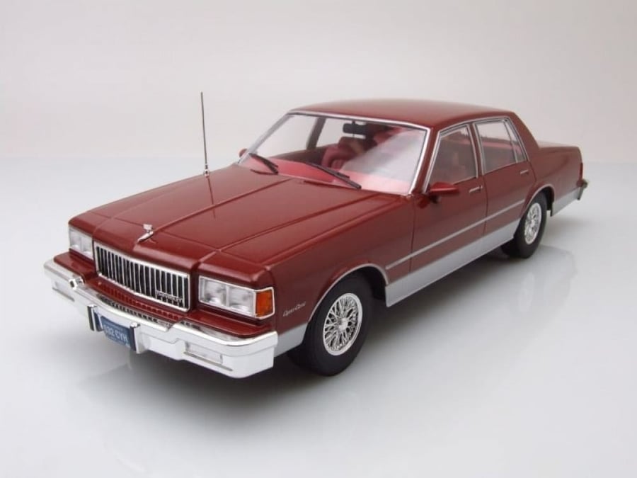 RARE Chevrolet Caprice 1985 Dark Red 1:18 MCG MCG18040