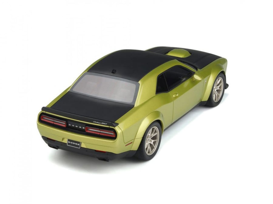 Dodge Challenger R/T Scat Pack Widebody 50th Anniversary Green 1:18 GT Spirit GT411 LIMITED 999 PCS