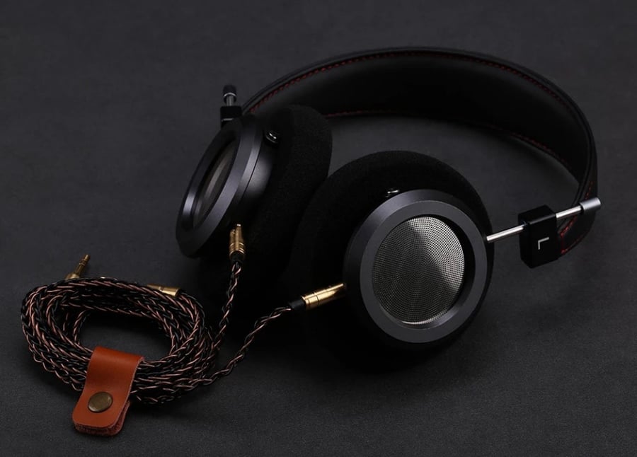 سماعة رأس سلكية HiFi فوق الأذن مفتوحة من الخلف مزودة بمجموعة كاملة من المعدن صوت عالي الجودة