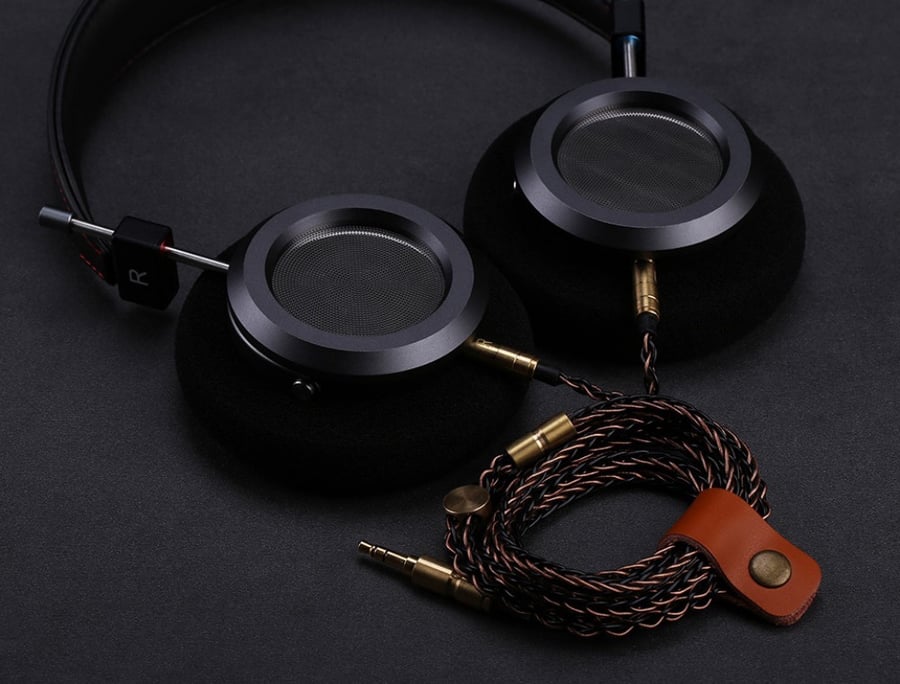 سماعة رأس سلكية HiFi فوق الأذن مفتوحة من الخلف مزودة بمجموعة كاملة من المعدن صوت عالي الجودة