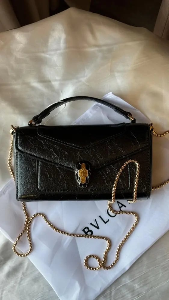 شنطة بولغاري  اسود ماستر