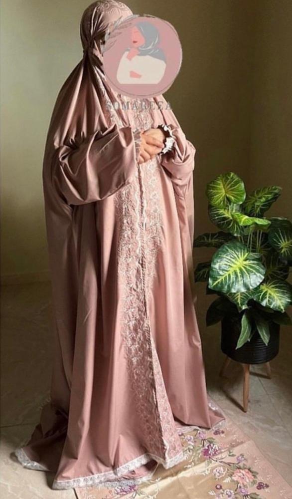 Prayer set with choking