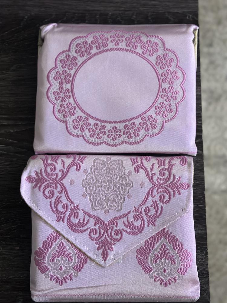 Mini prayer rug for the bag