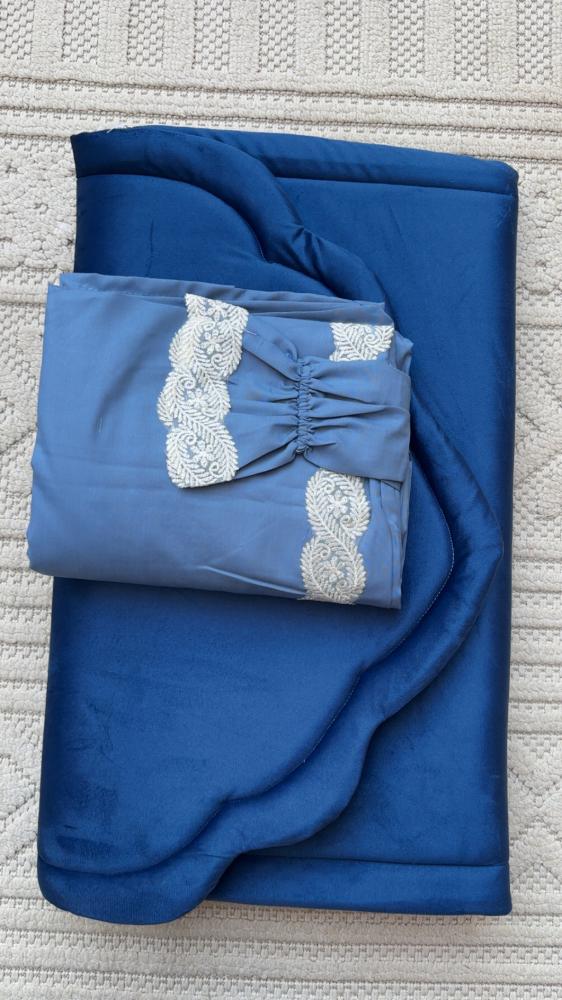 Prayer set with cloth cover