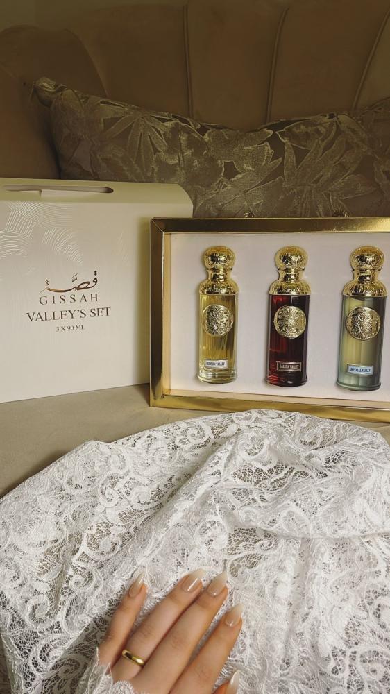 طقم عطور قصة