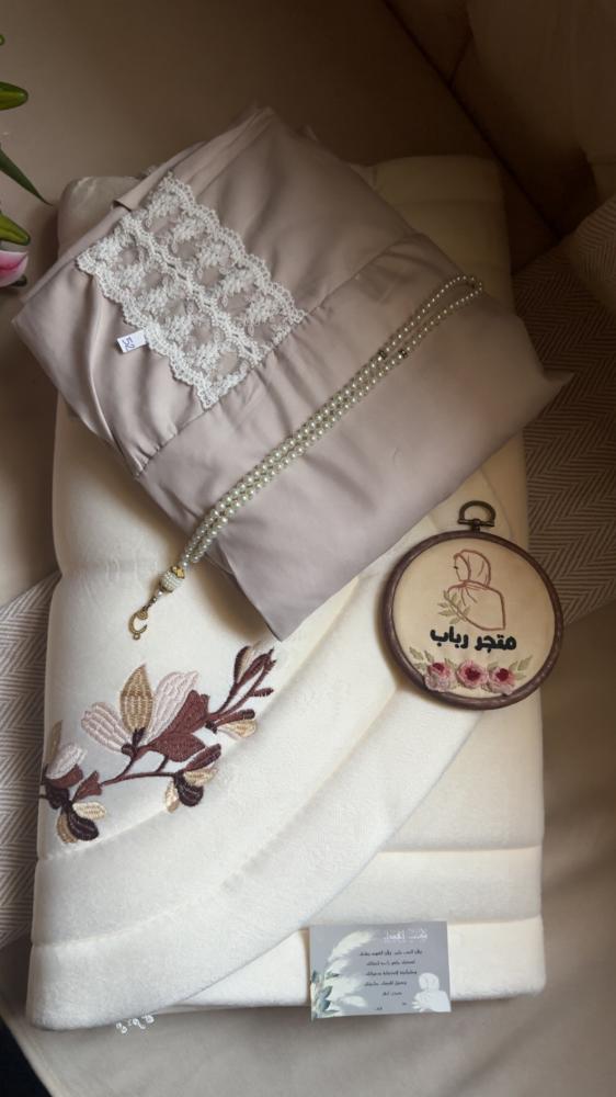 طقم اطفال يلبس  من 9 الى ١١ سنه