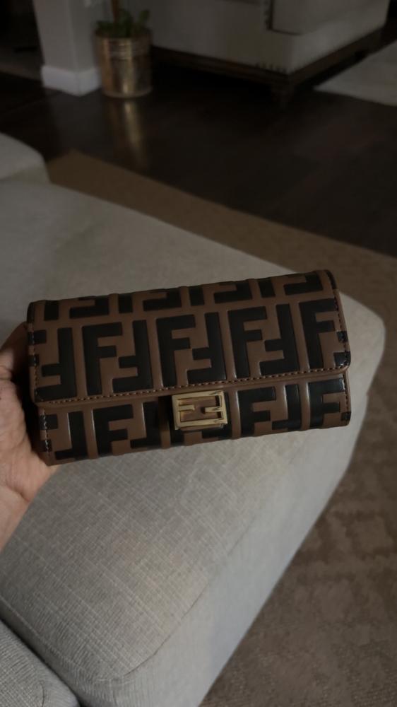 شنطة فندي