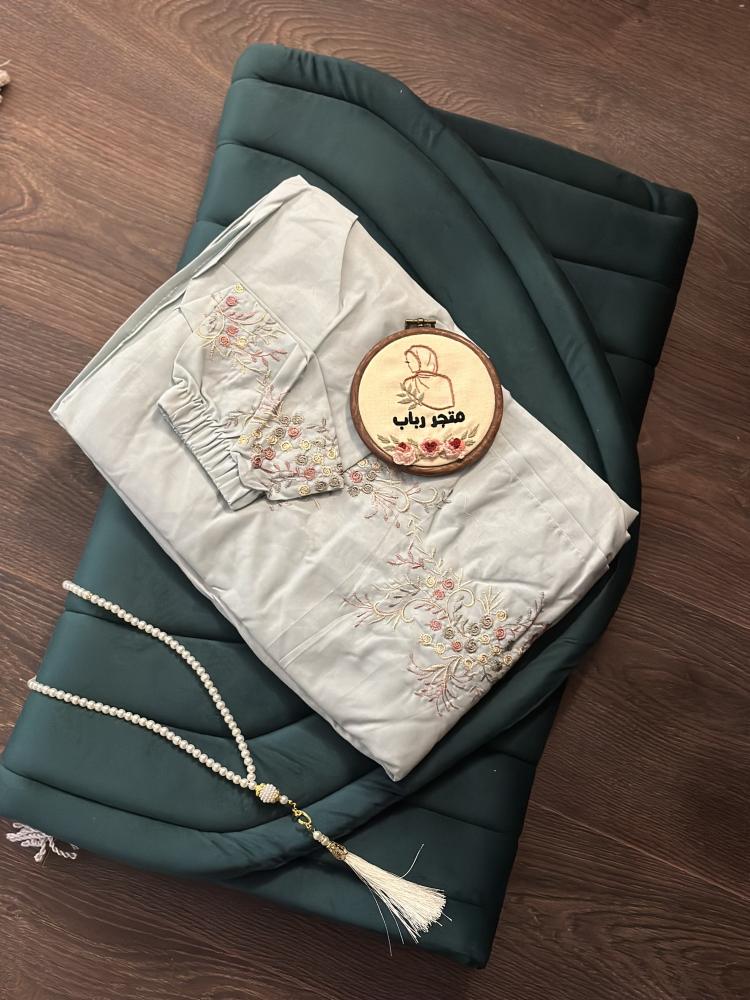 طقم صلاة  سجاد مريح + شرشف ربطة مرد