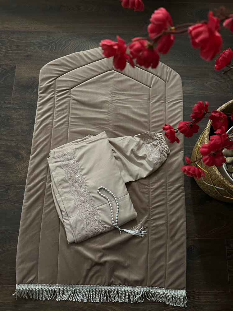 Luxury prayer outfit