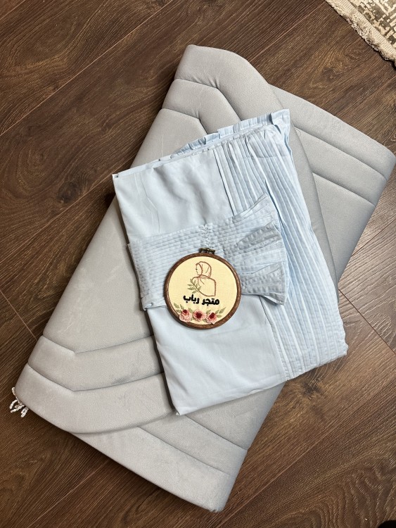 طقم صلاة  ازرق + سجاد مع شرشف  مرد ( ربطة)