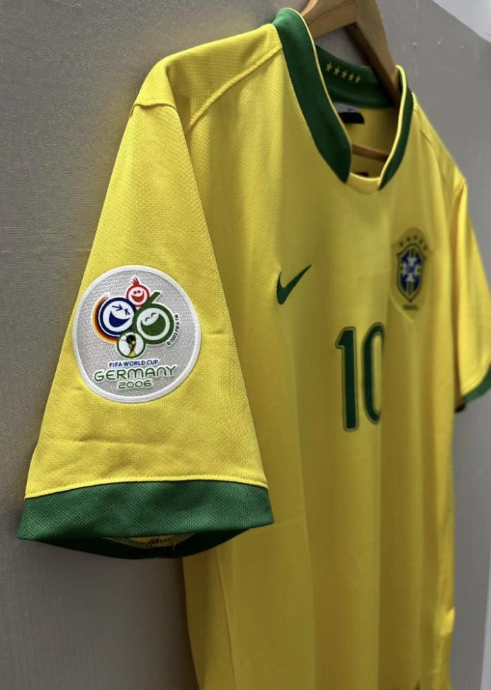 تيشرت برازيل كلاسيك