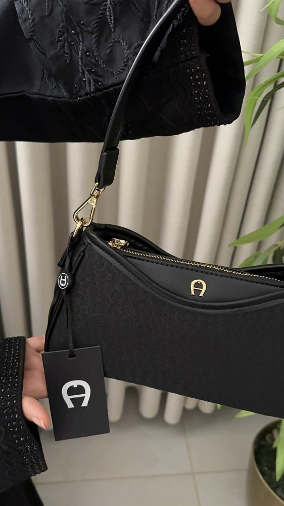 AIGNER