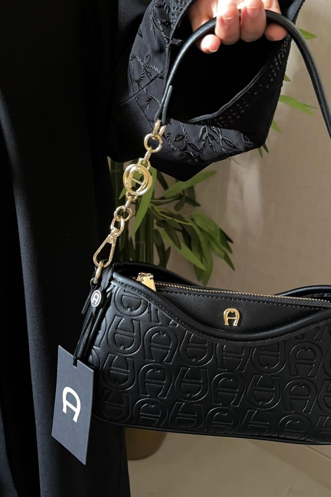 AIGNER - leather