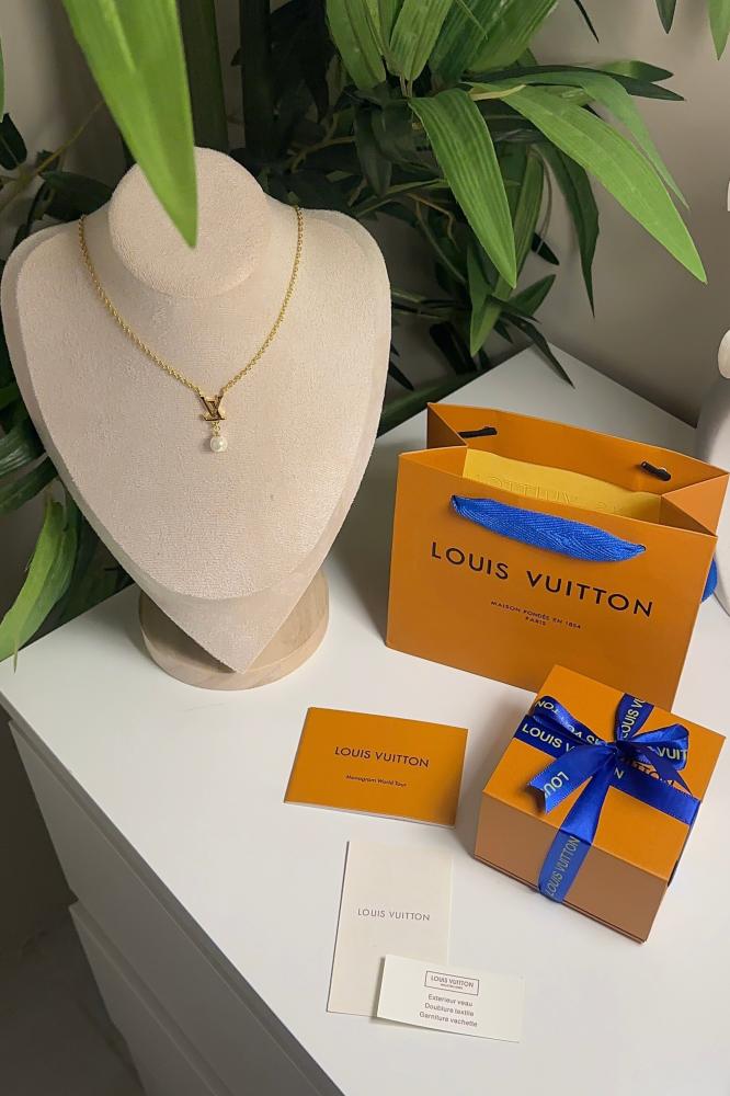 LV pearl necklace