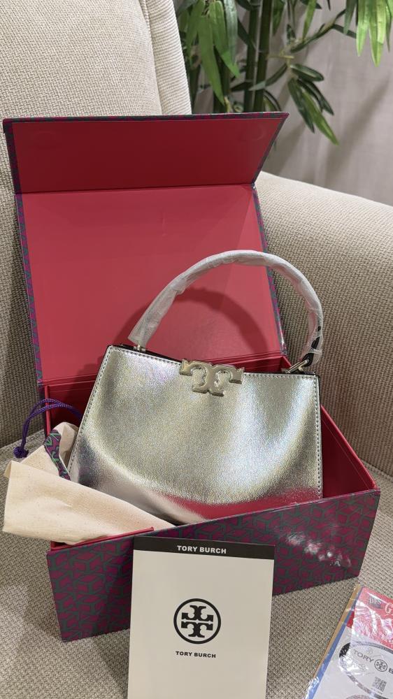 TORY BURCH