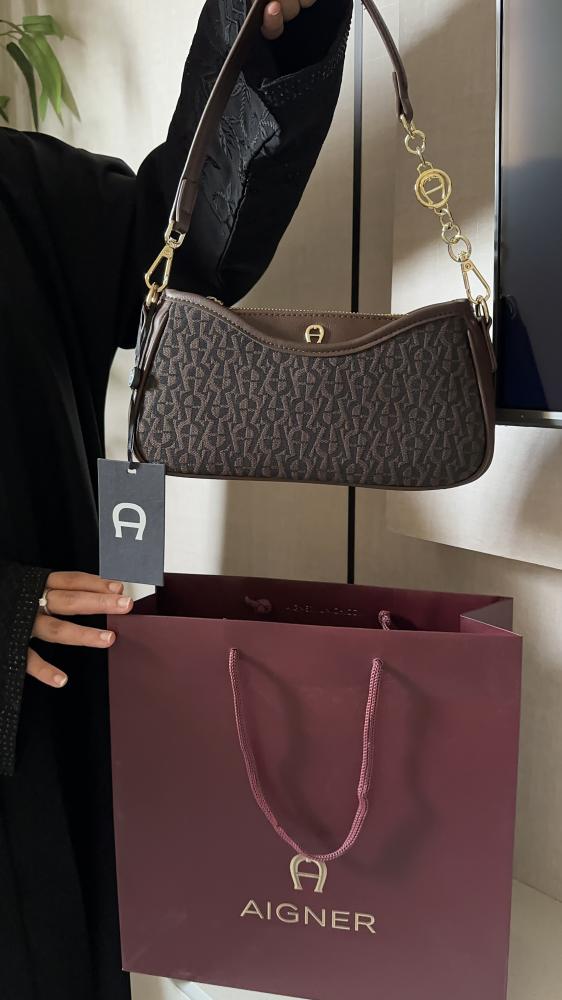AIGNER