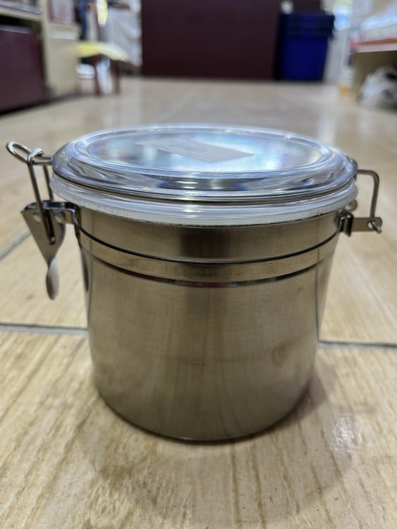 علبة بهارات استيل صغير
