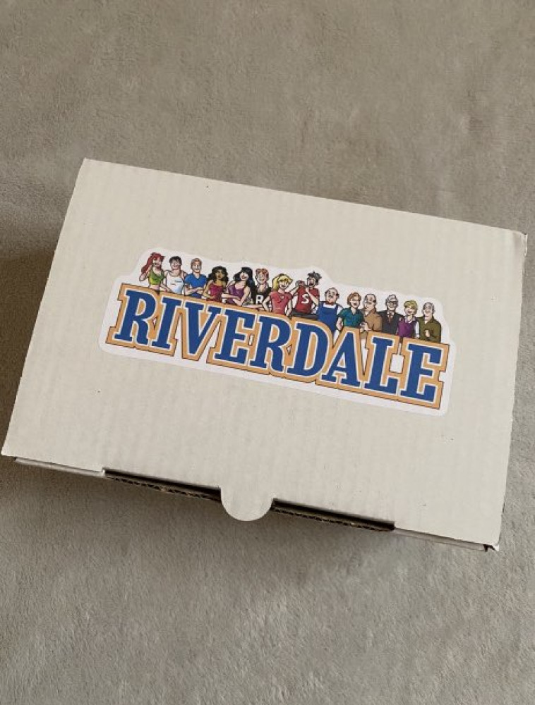 بوكس ريفيردل - Riverdale Box