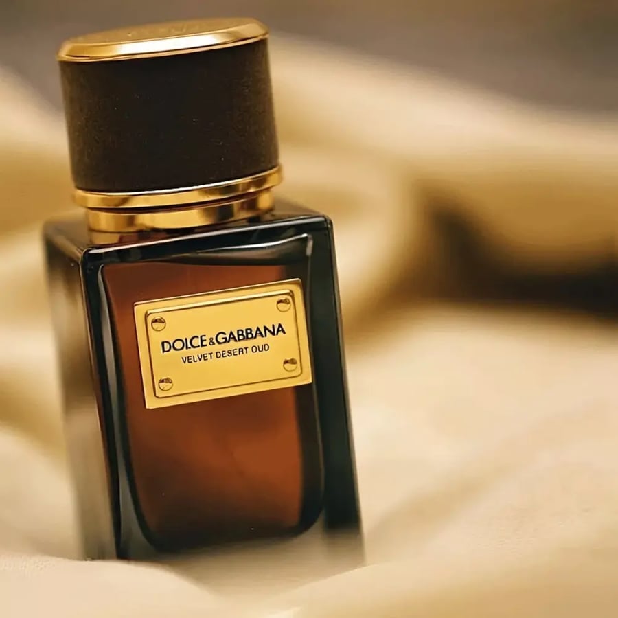 عطر فيلفيت ديزرت عود من دولتشي آند غابانا أو دو برفيوم 50مل
