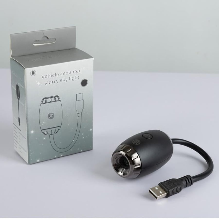جهاز إسقاط ضوئي صغير (Projector) يُثبت في السيارة لإضفاء أجواء رومانسية على السقف